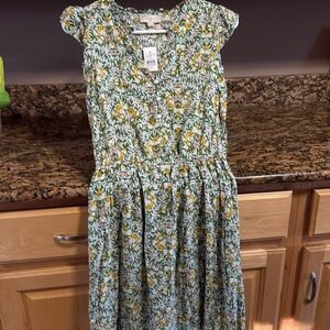 New with tags loft, floral, long dress, ruffle sleeves XS